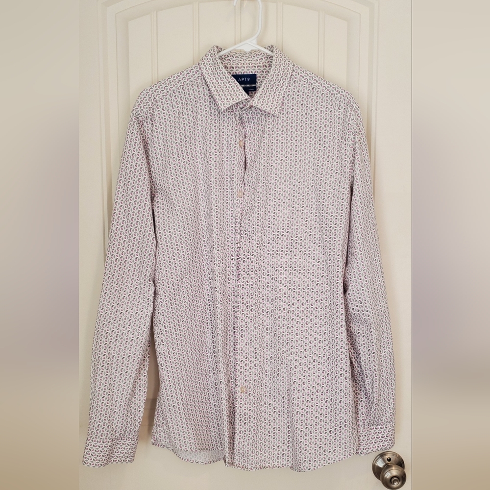 APT 9 Men's Dress Shirt size L slim fit. Great condition.